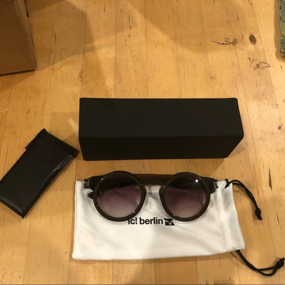 IC! Berlin round sunglasses